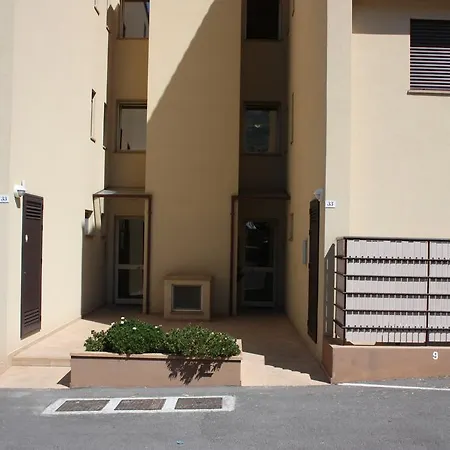 Apartament Ghibli House